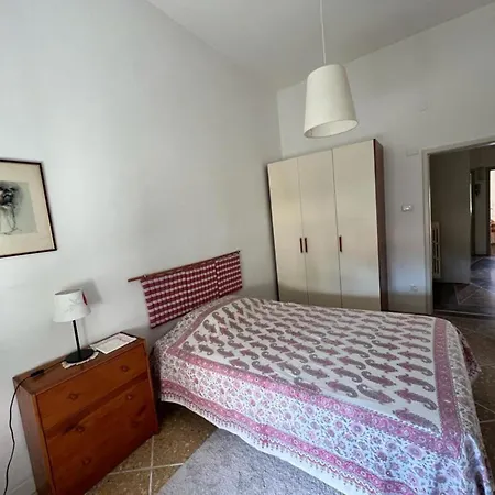 Bq Apartment *